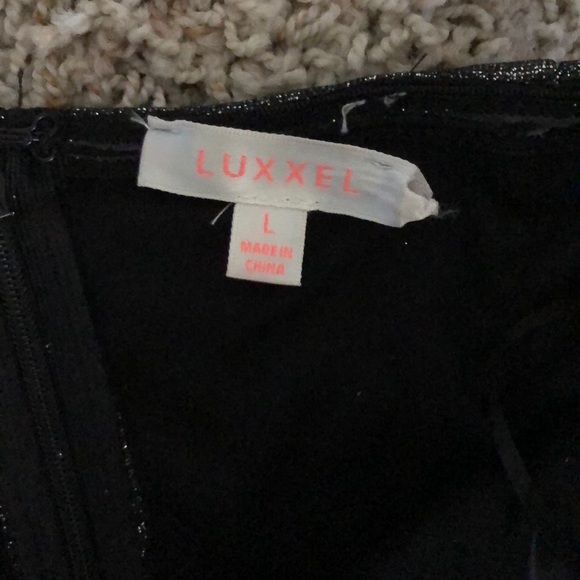 Luxxel Sparkle Strapless Cutout - Picture 2 of 4